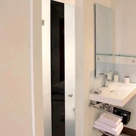 Basic Confort سان سيباستيان