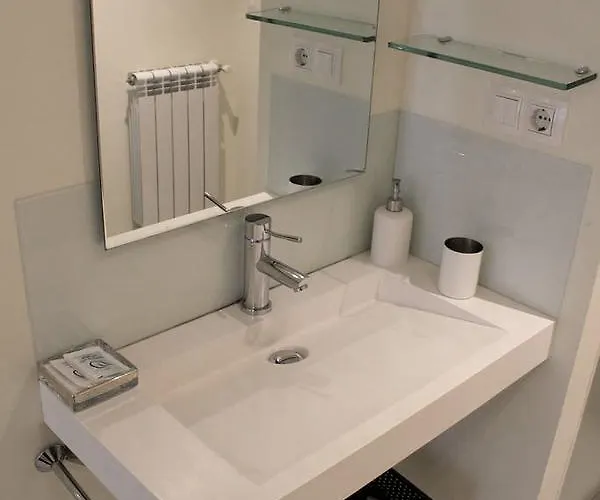 Basic Confort Гостевой дом 2*