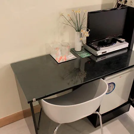 招待所 基本康福旅馆 2*